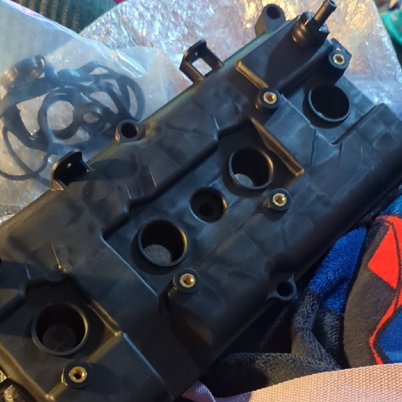 Black Engine Cover - Picture 1 of 2